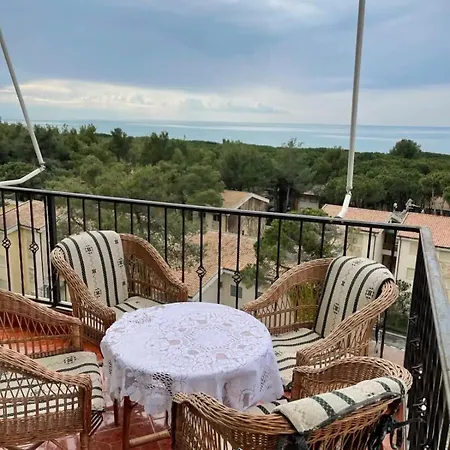 Modern & Homely Beach With Seaview Wifi - Aircon Apartment *